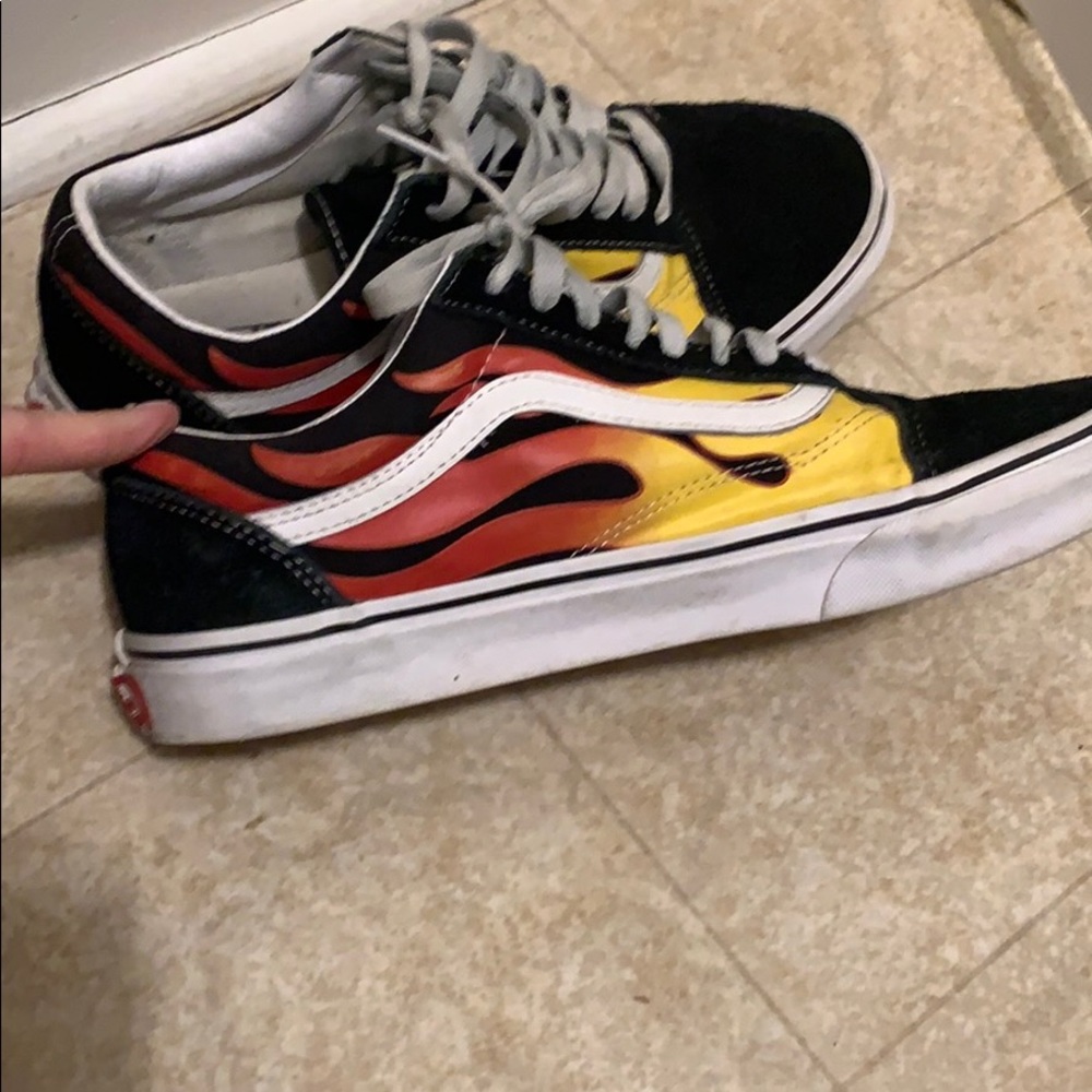 Flamed Vans men’s
